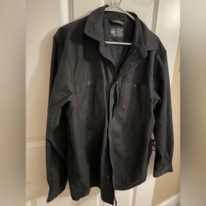 Pack of 2. Carhartt men's black button-front work shirt relaxed fit Large black